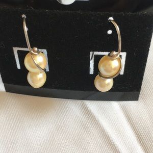 Fashion Pearl Earrings with wire